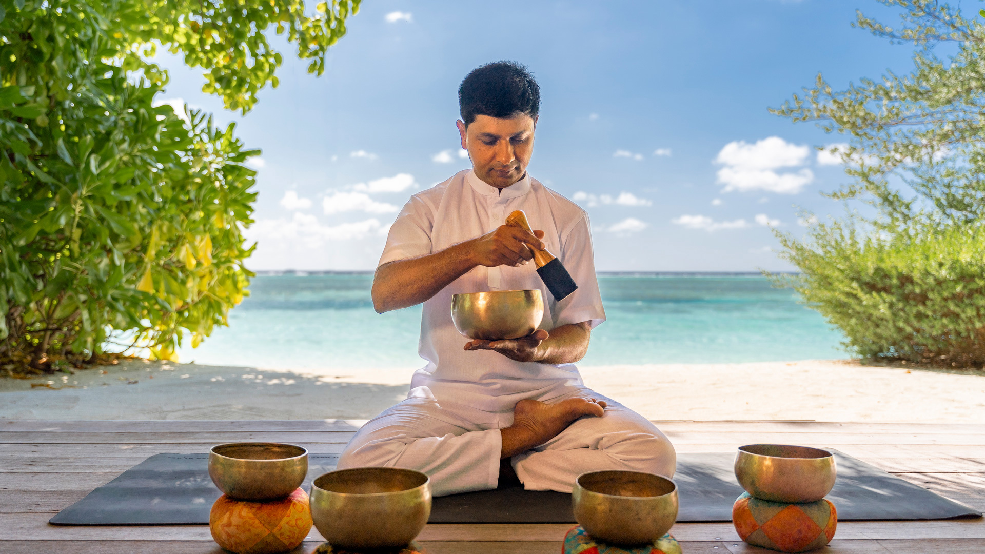 Full Moon Yoga & Sound Healing