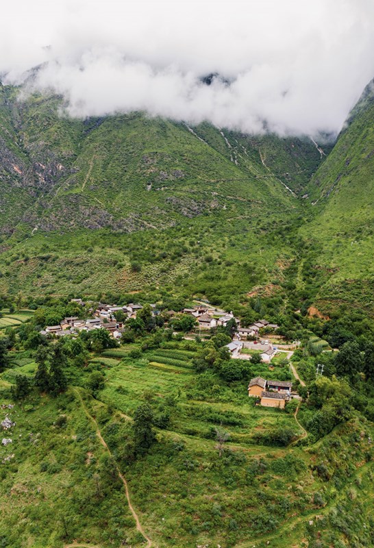 LUX* Daju Village - a quaint historical Naxi Town