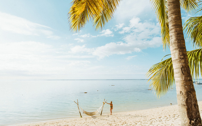 LLM LIFESTYLE BEACH