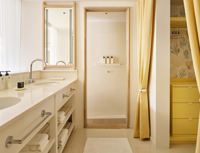 lux<bdi>*</bdi> suites-5