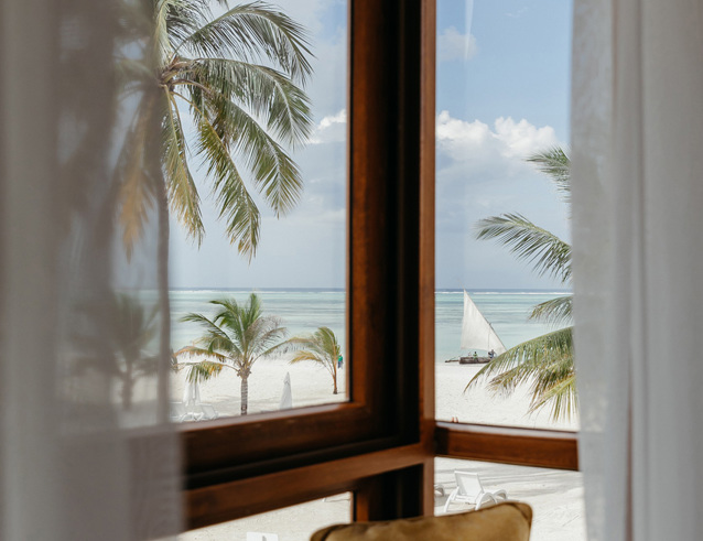 beachfront deluxe rooms-3