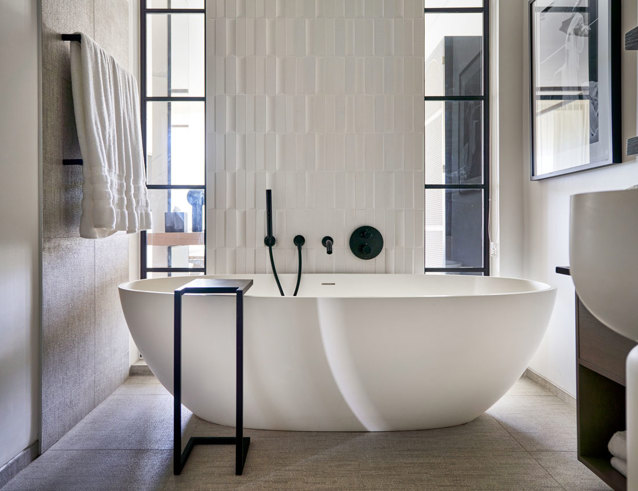 lux<bdi>*</bdi> pool residences-2