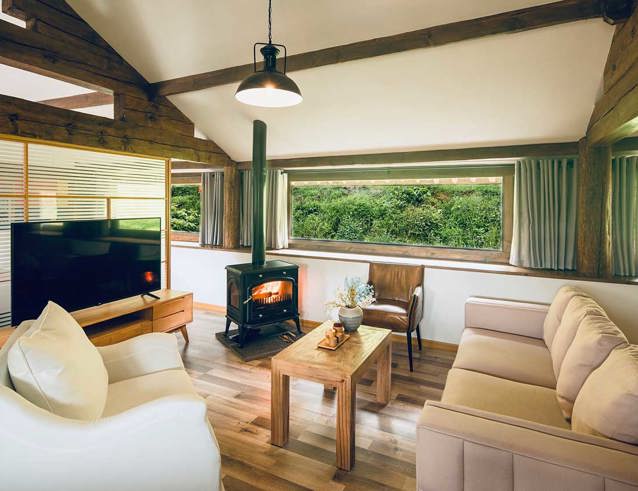 lux<bdi>*</bdi> suite-4