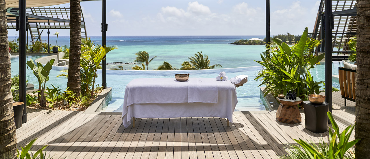 Bisou rooftop all to yourself - LUX* Grand Baie
