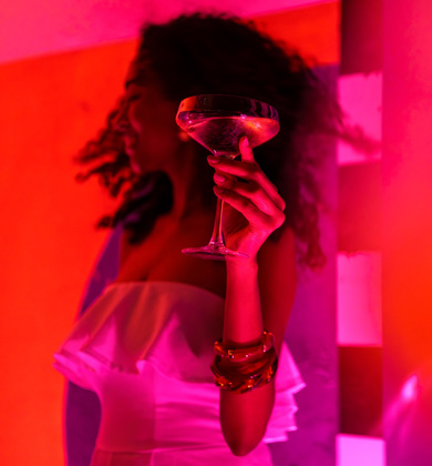 LA VIE EN ROUGE - ROSÉ SATURDAY EDITION