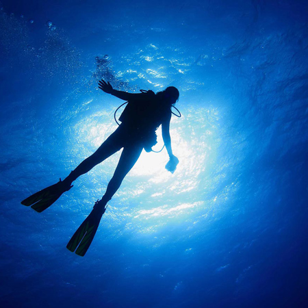 diving