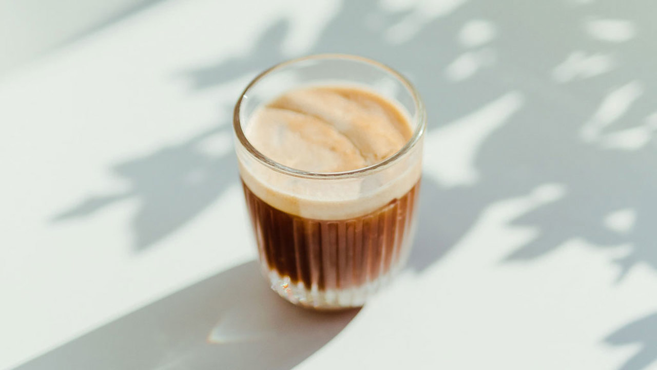 Café LUX*
