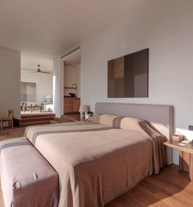 SUITE UNE CHAMBRE