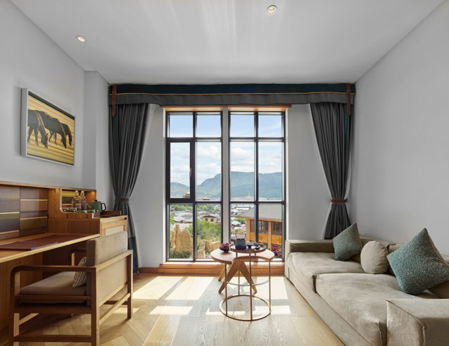 deluxe room-1