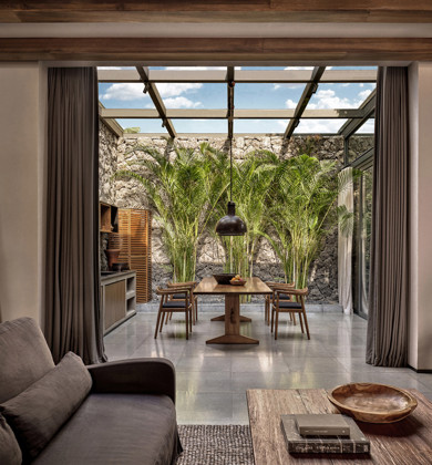 RIVERVIEW VILLA