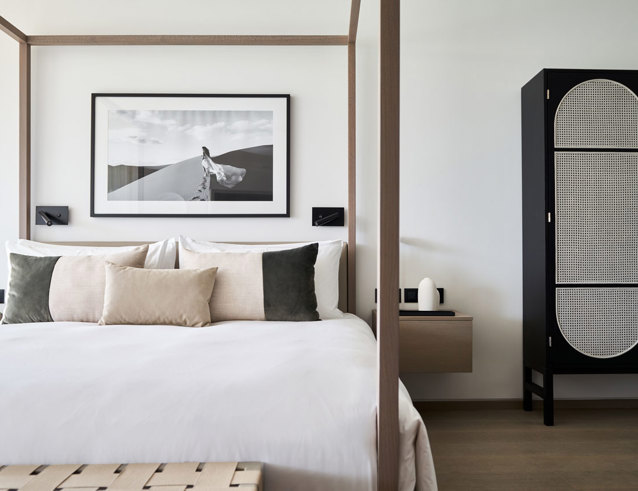 lux<bdi>*</bdi> pool residences-1