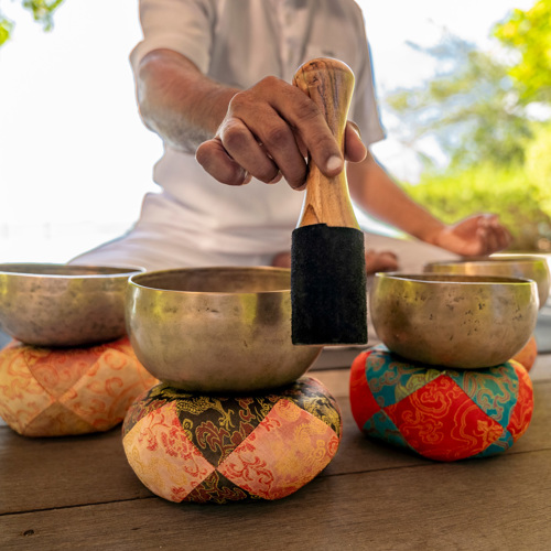 Full Moon Yoga & Sound Healing