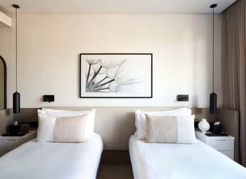 Family Villas, Residences and Penthouses