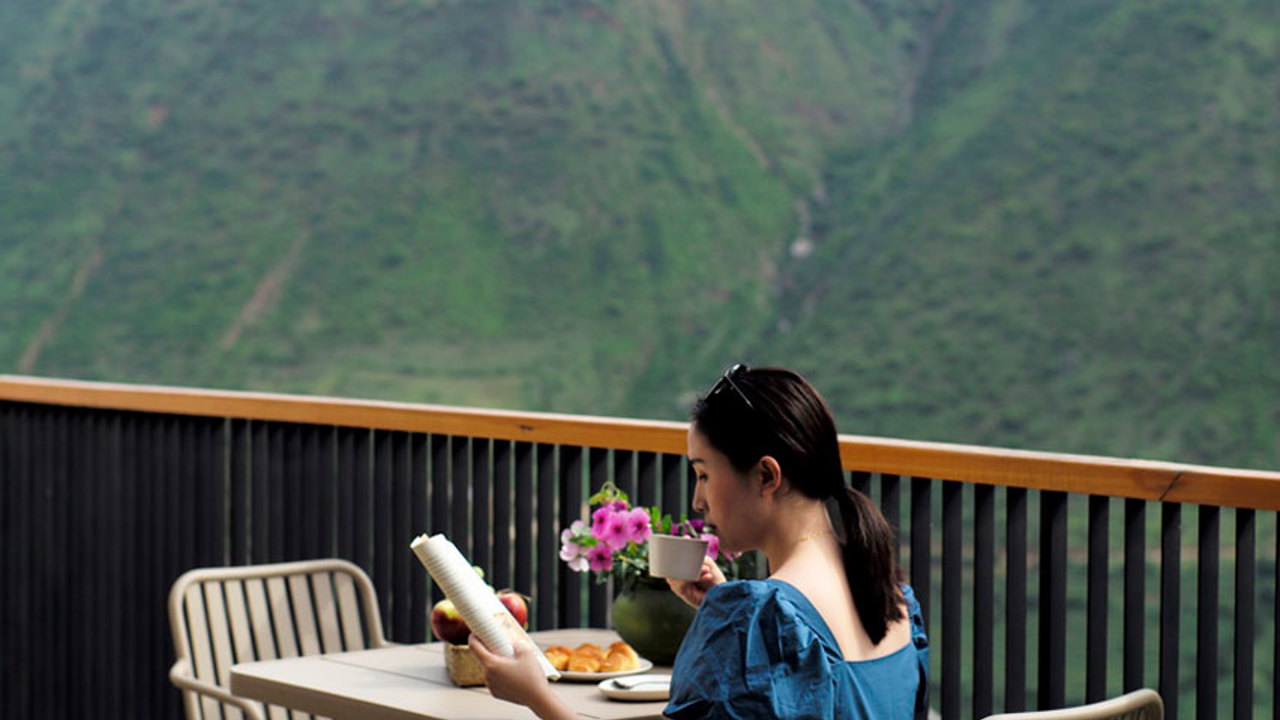 The Patio and Tea Lounge