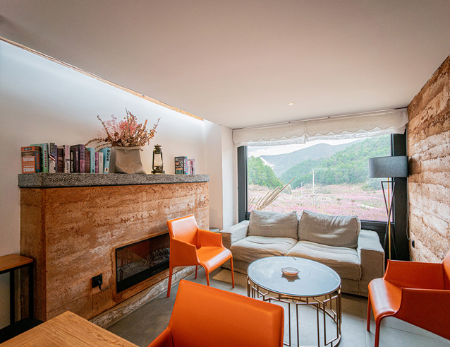 lux<bdi>*</bdi> suite-5