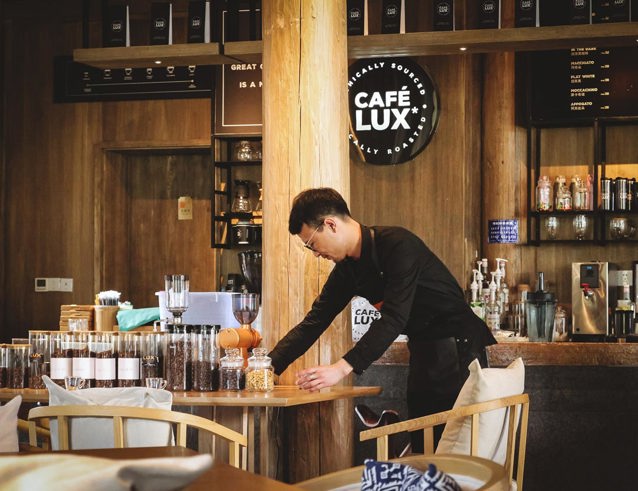 café lux<bdi>*</bdi>-1