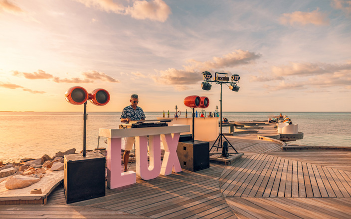 LSAA SUNSET DJ