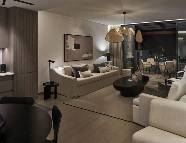 lux<bdi>*</bdi> pool residences-4