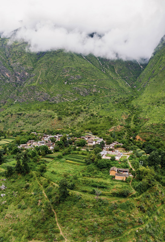 LUX* Daju Village - a quaint historical Naxi Town