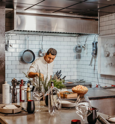 THE FOOD LAB