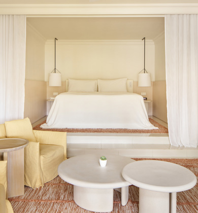 LUX<BDI>*</BDI> SUITES