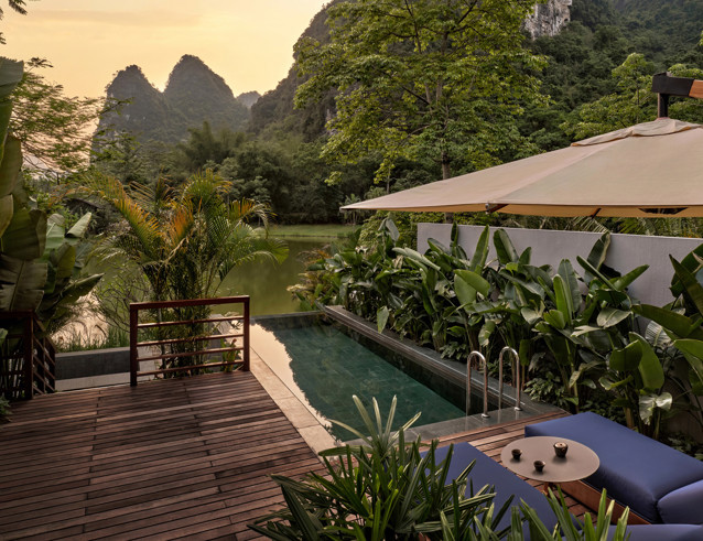 lakeview pool suite-5