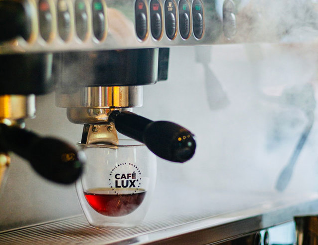 café lux<bdi>*</bdi>-1