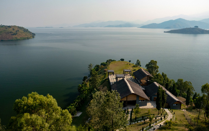 LUX LAKE KIVU FESTIVE
