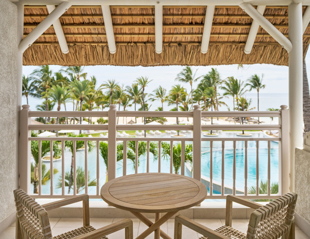 pool view junior suites-4