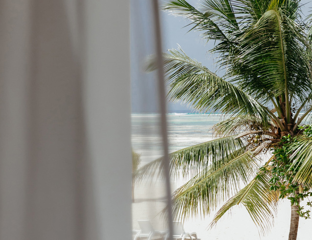 beachfront deluxe rooms-2