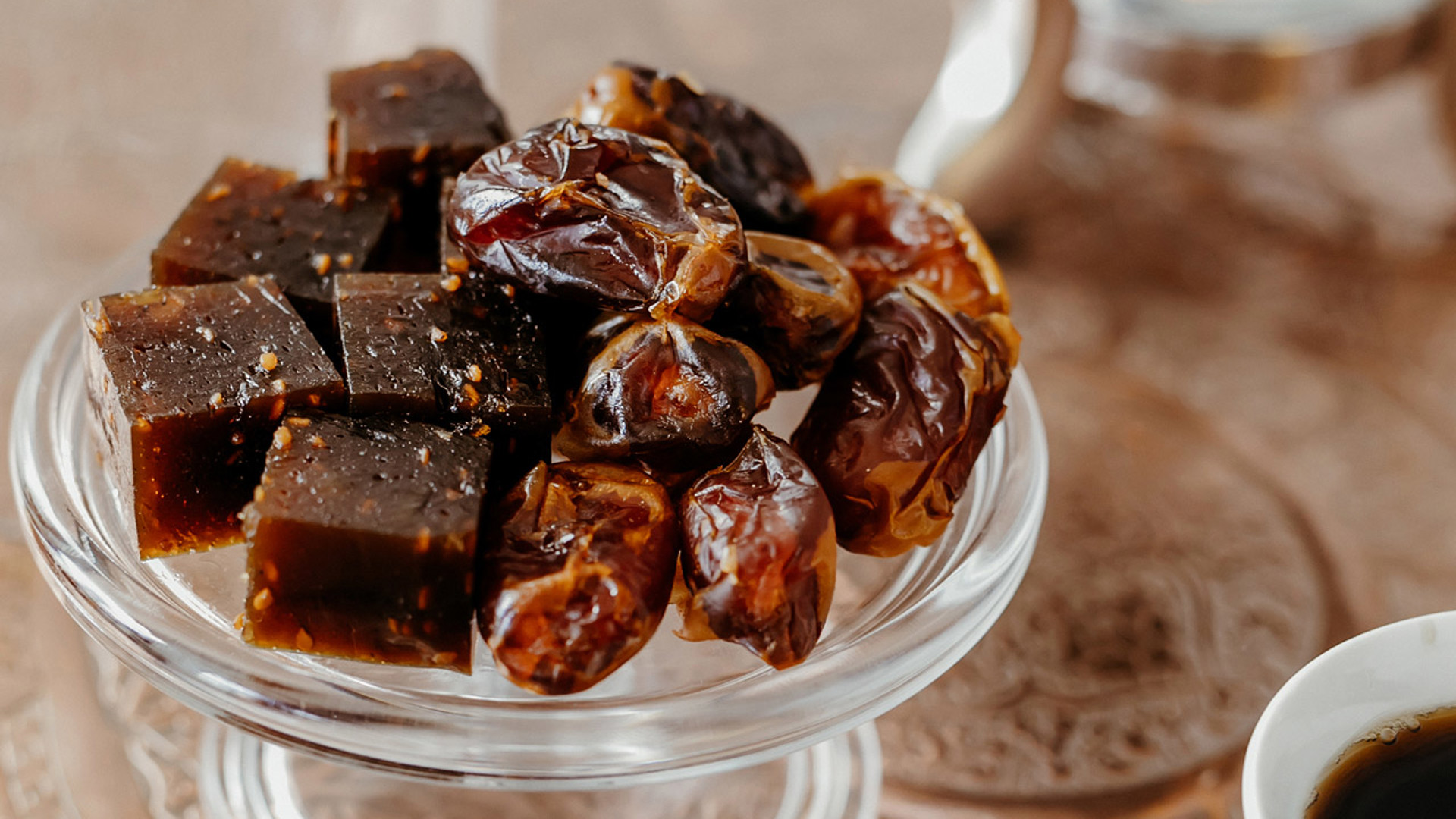 Dates served at LUX* Marijani