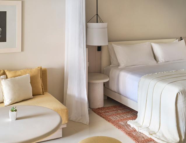 pool view junior suites-1