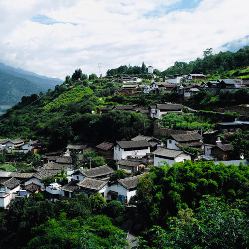 An Eclectic Day in Sangushui